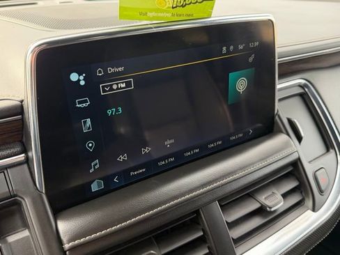 Used 2023 Chevrolet Suburban Premier image 22