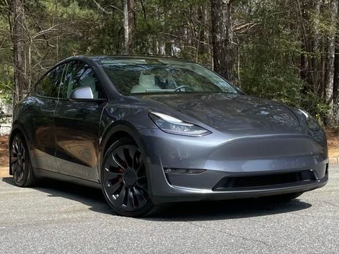 Used 2021 Tesla Model Y Performance image 9