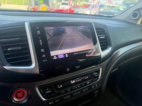 Used 2018 Honda Pilot EX-L image 10