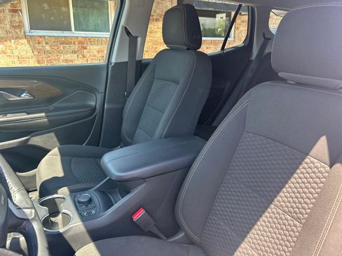 Used 2020 GMC Terrain SLE w/ Driver Convenience Package FWD image 19