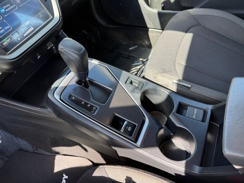 Used 2024 Subaru Impreza 2.0i AWD/4WD image 13