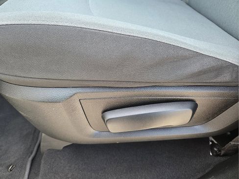 Used 2022 RAM 1500 Tradesman w/ Chrome Plus Package RWD image 14
