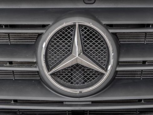 New 2025 Mercedes-Benz Sprinter 2500 image 5