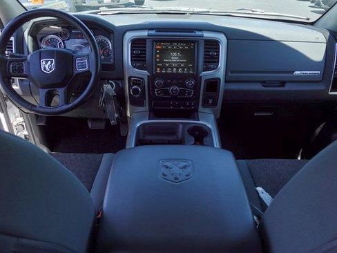 Used 2016 RAM 1500 Big Horn RWD image 32