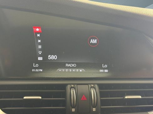Used 2019 Alfa Romeo Giulia w/ Quick Order Package 22K Sport RWD image 22