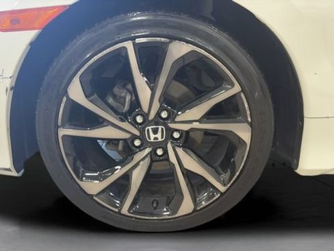 Used 2019 Honda Civic Sport image 25