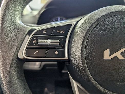 Used 2024 Kia Forte LXS image 18