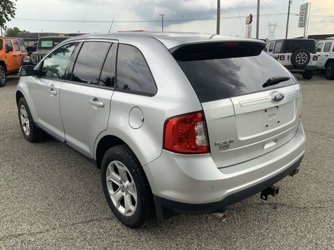 Used 2013 Ford Edge SEL FWD image 9