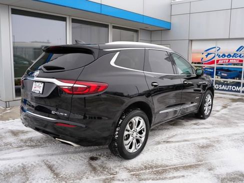 Used 2021 Buick Enclave Avenir w/ Avenir Technology Package image 39