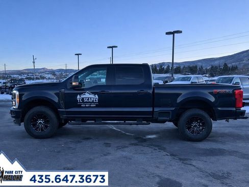 Used 2024 Ford F250 XLT w/ FX4 Off-Road Package image 3