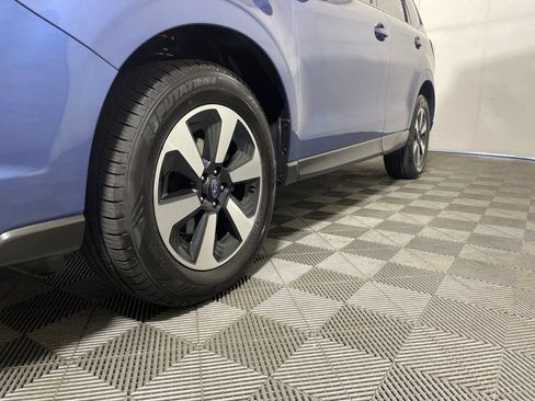 Used 2018 Subaru Forester 2.5i Premium w/ All-Weather Package AWD/4WD image 15