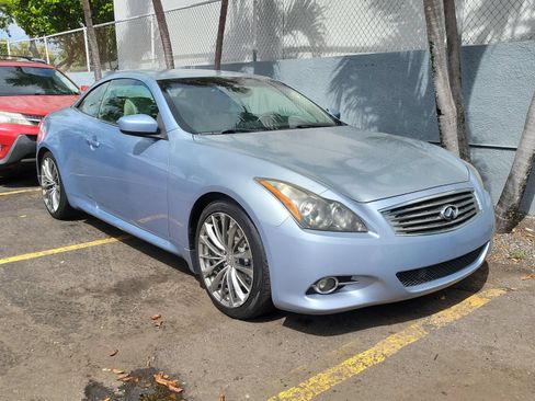 Used 2012 INFINITI G37 Convertible w/ Premium Pkg RWD image 3
