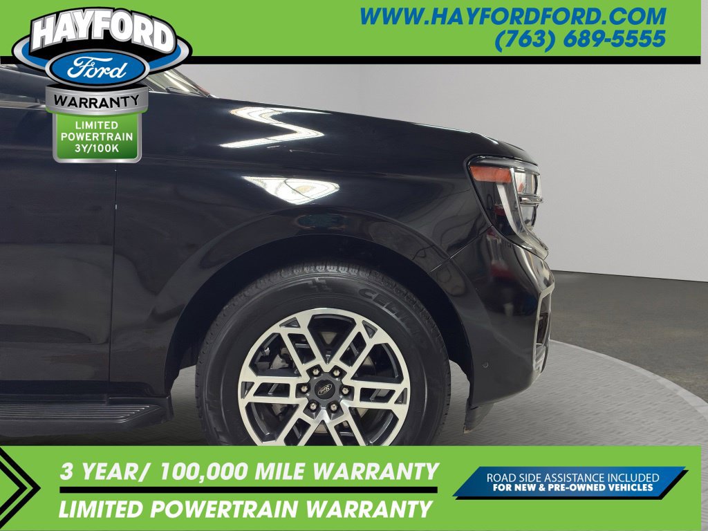 Used 2025 Ford Expedition Max Active AWD/4WD image 23