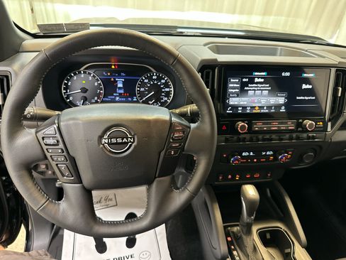 Certified 2026 Nissan Frontier SV w/ All-Weather Content Package AWD/4WD image 3