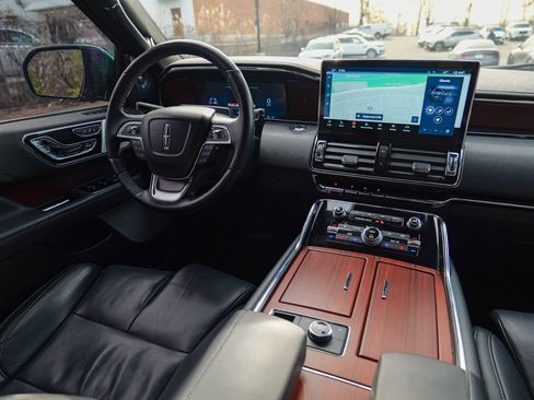 Used 2023 Lincoln Navigator L Reserve AWD/4WD image 43