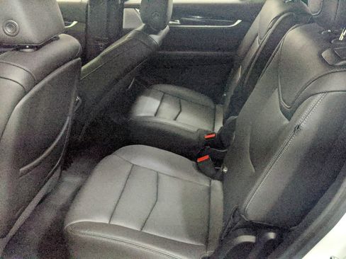 Used 2020 Cadillac XT6 Premium Luxury AWD/4WD image 24