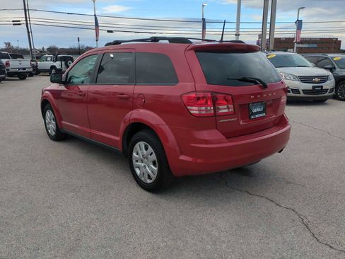 Used 2019 Dodge Journey SE image 6