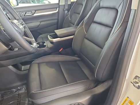 Used 2026 GMC Terrain Denali AWD/4WD image 21