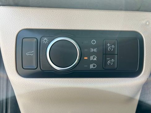 Used 2022 Ford Escape SE w/ Convenience Package FWD image 15