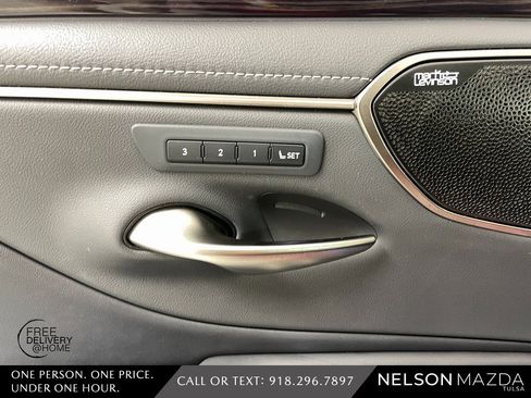 Used 2021 Lexus ES 300h w/ Premium Package image 21