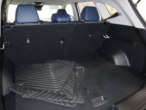 Used 2024 Kia Seltos S image 17