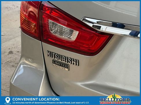 Used 2018 Mitsubishi Outlander Sport ES image 11