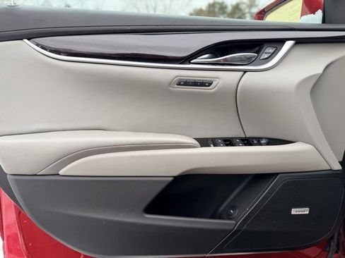 Used 2013 Cadillac XTS Luxury w/ Driver Awareness Package image 19