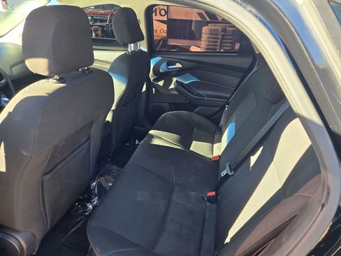 Used 2016 Ford Focus SE image 19