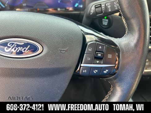 Used 2021 Ford Escape Titanium w/ Titanium Elite Package AWD/4WD image 23