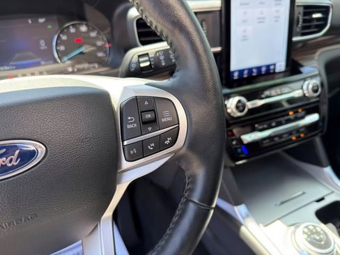 Used 2022 Ford Explorer Limited w/ Hybrid Equipment Group 310A AWD/4WD image 42