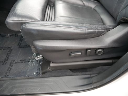 Used 2022 Subaru Ascent Touring AWD/4WD image 20