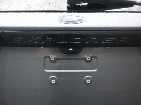 Used 2023 Ford Explorer ST w/ Technology Package image 25