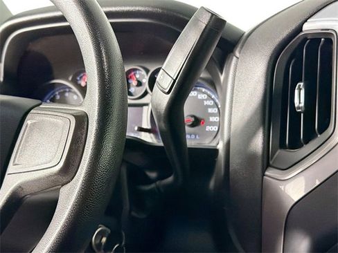 Used 2020 Chevrolet Silverado 1500 Custom w/ Custom Convenience Package image 15