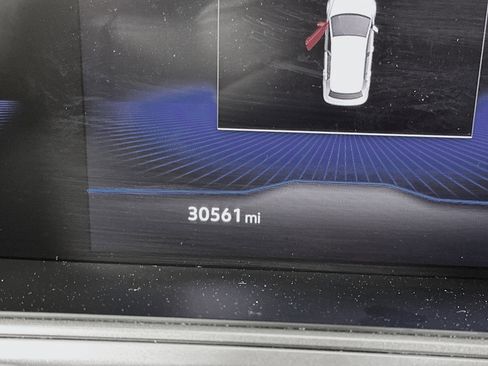 Used 2025 Volkswagen Taos SE image 19