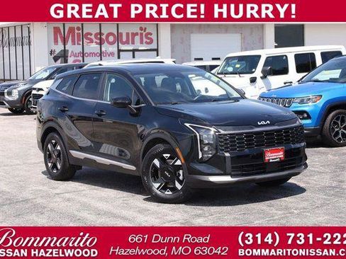 Used 2026 Kia Sportage LX FWD image 1