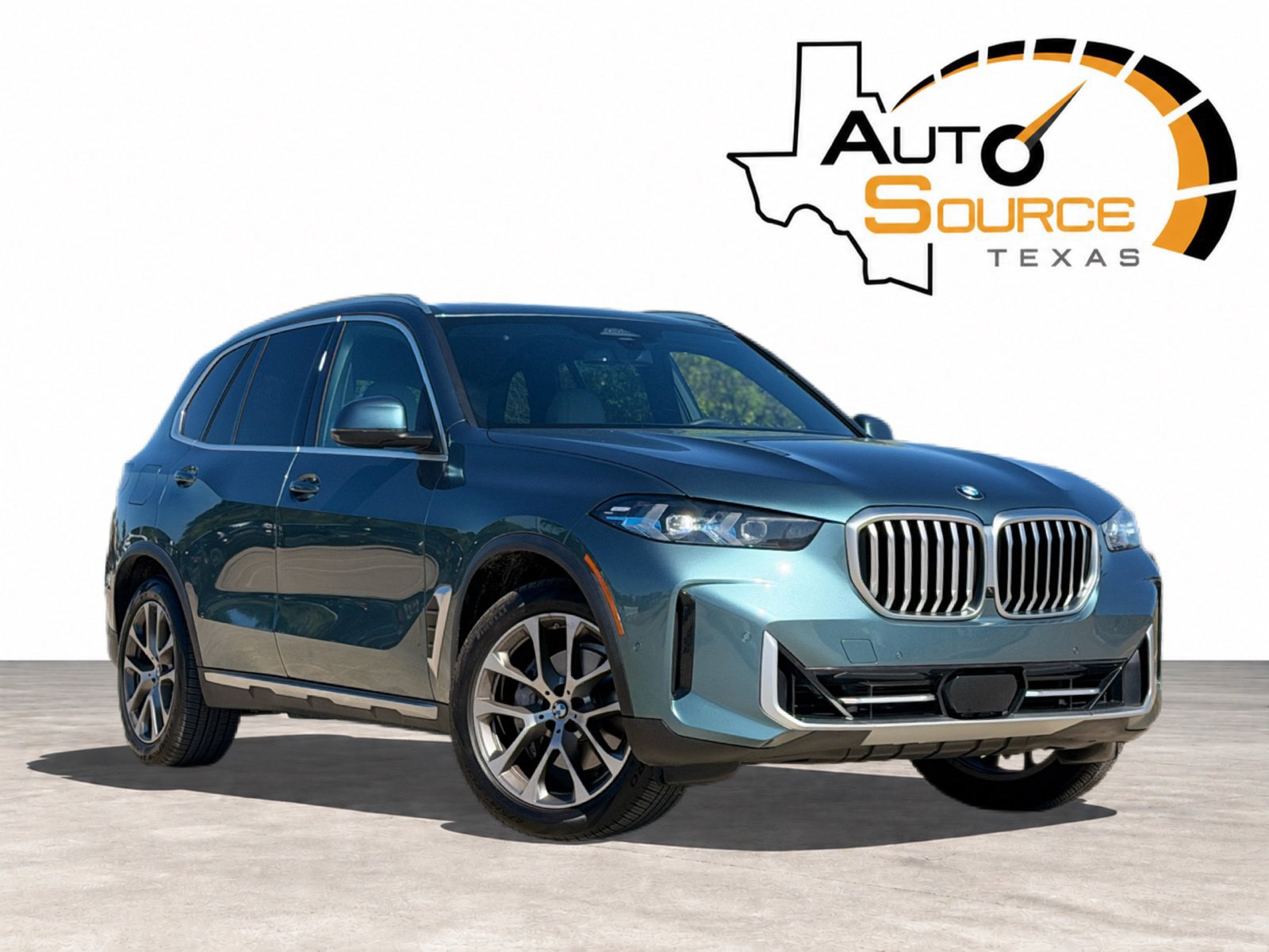 Used 2025 BMW X5 sDrive40i w/ Premium Package RWD image 1