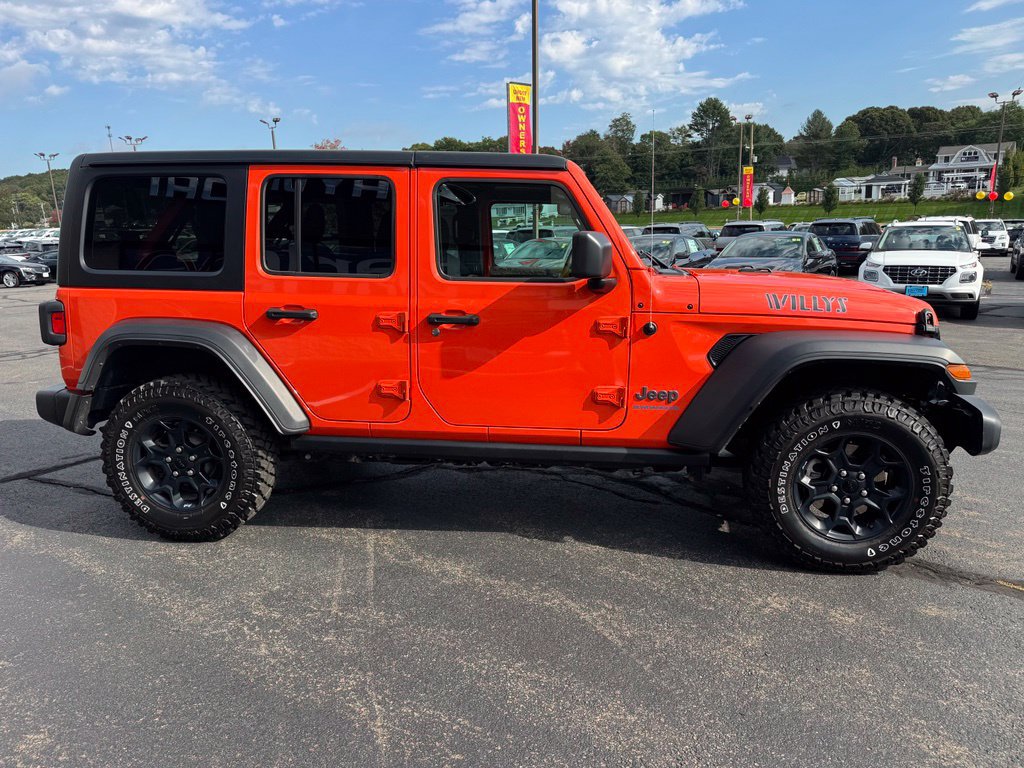 Used 2023 Jeep Wrangler Unlimited w/ Convenience Group AWD/4WD image 4