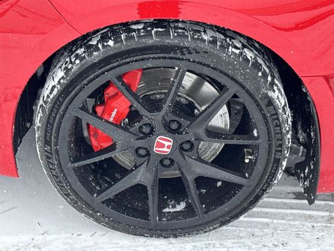 Used 2025 Honda Civic Type R image 12