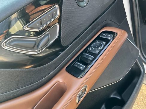 Used 2023 Lincoln Aviator Reserve image 13