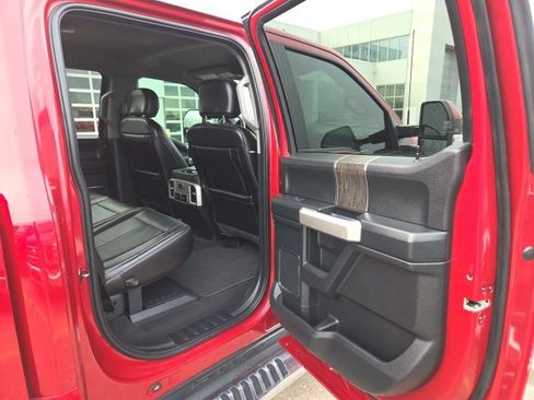 Used 2020 Ford F350 Lariat w/ Lariat Ultimate Package image 42