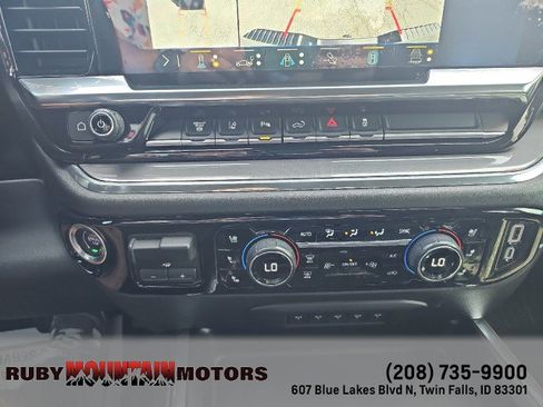 Used 2024 Chevrolet Silverado 3500 High Country w/ High Country Premium Package image 23