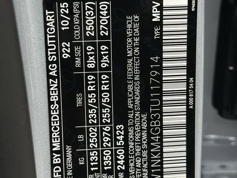 New 2026 Mercedes-Benz GLC 300 image 32