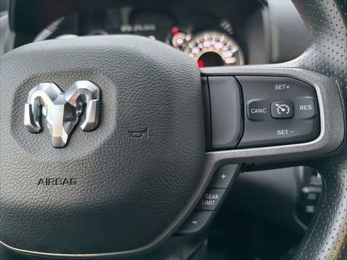 New 2024 RAM 3500 Tradesman AWD/4WD image 13