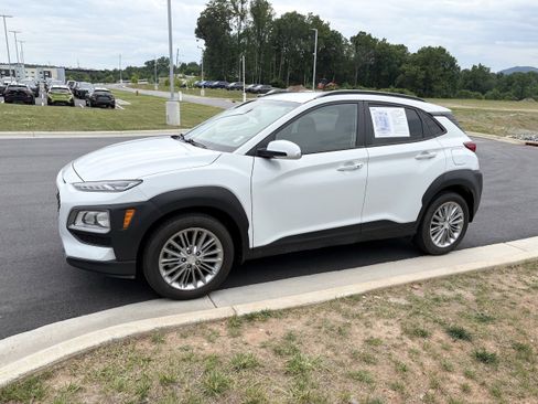 Used 2021 Hyundai Kona SEL AWD/4WD image 4