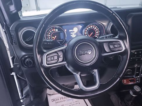 Used 2020 Jeep Gladiator Rubicon AWD/4WD image 14