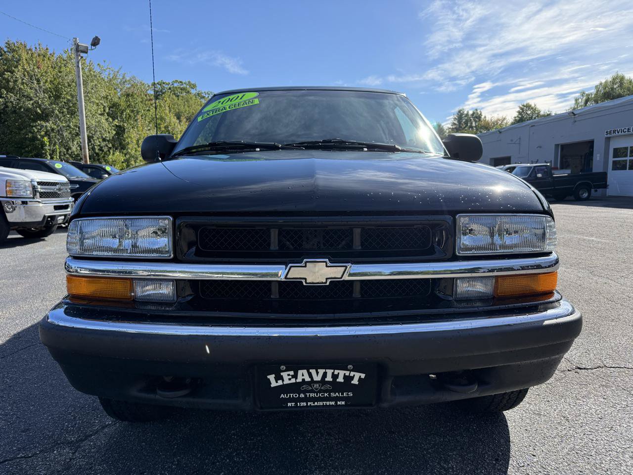 Used 2001 Chevrolet S10 Pickup LS AWD/4WD image 3