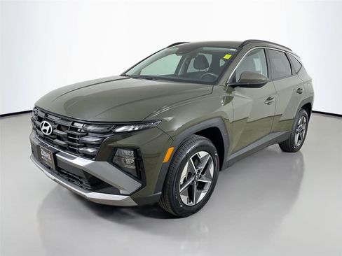 Used 2025 Hyundai Tucson SEL AWD/4WD image 4