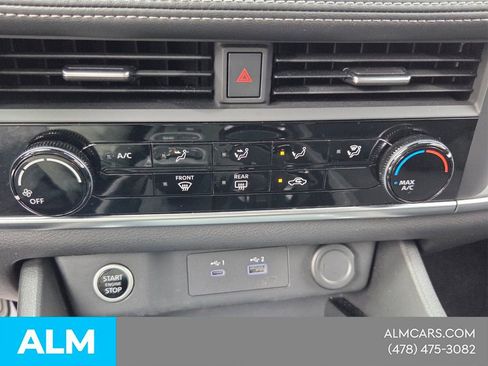 Used 2023 Nissan Rogue S AWD/4WD image 20