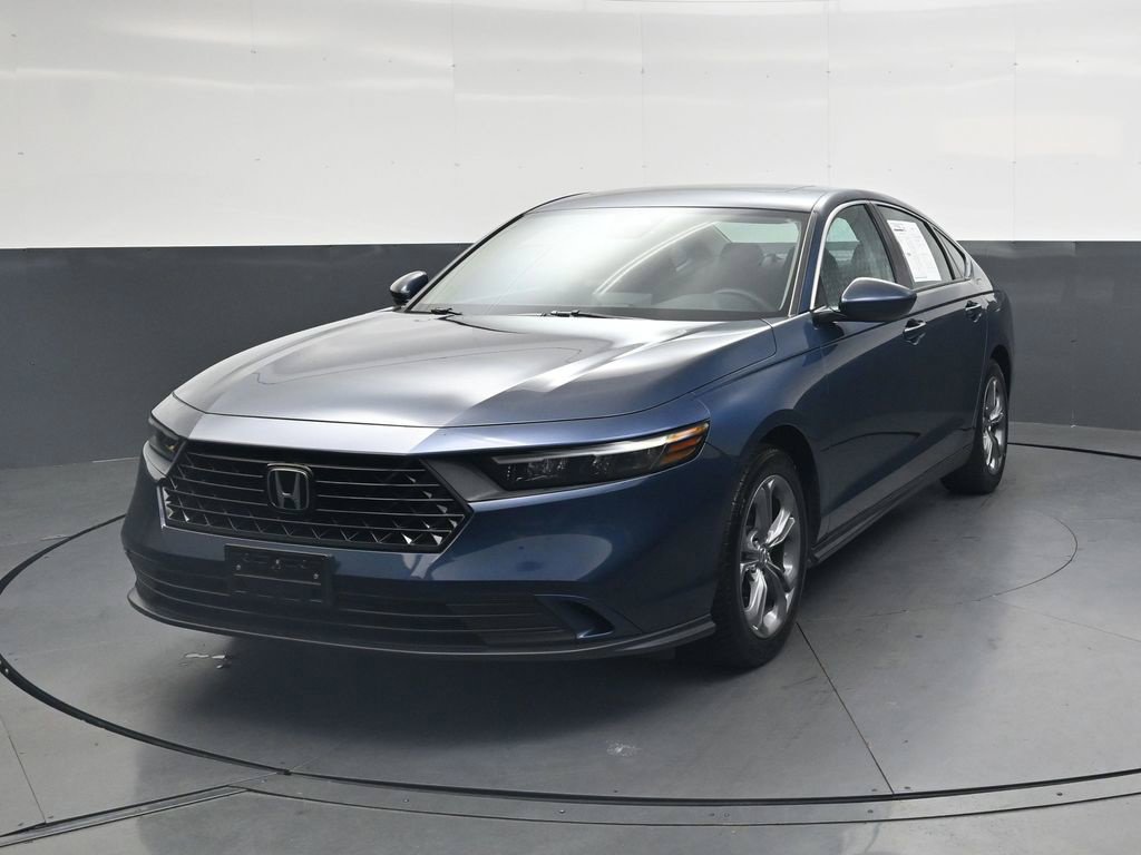 Used 2024 Honda Accord EX image 12