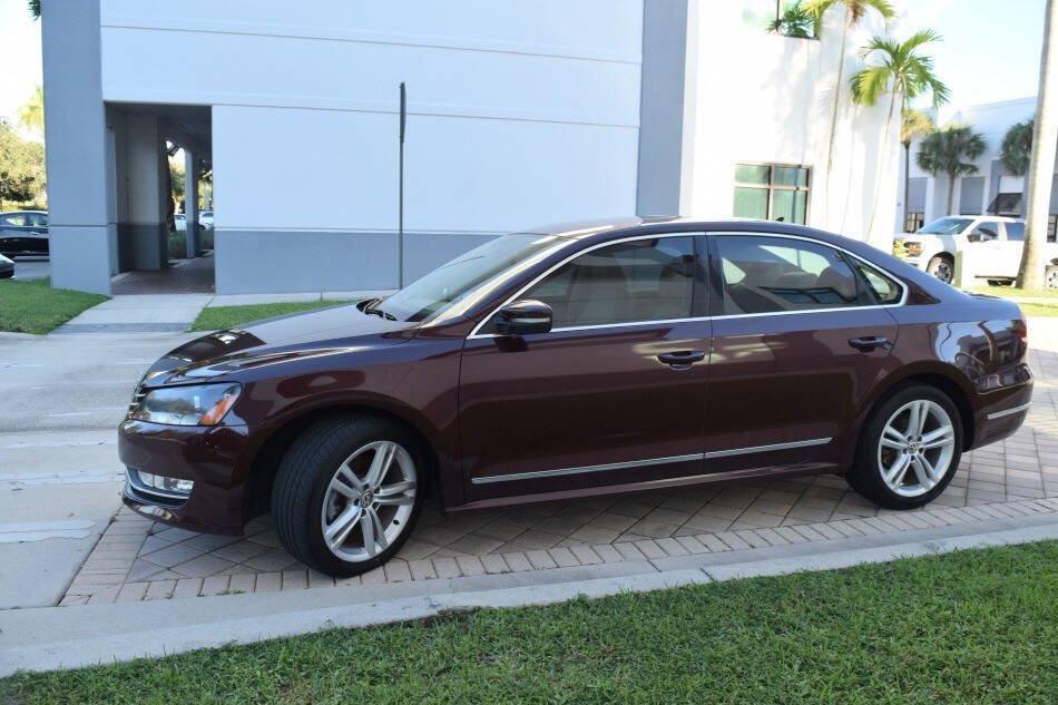 Used 2014 Volkswagen Passat TDI SE FWD image 4